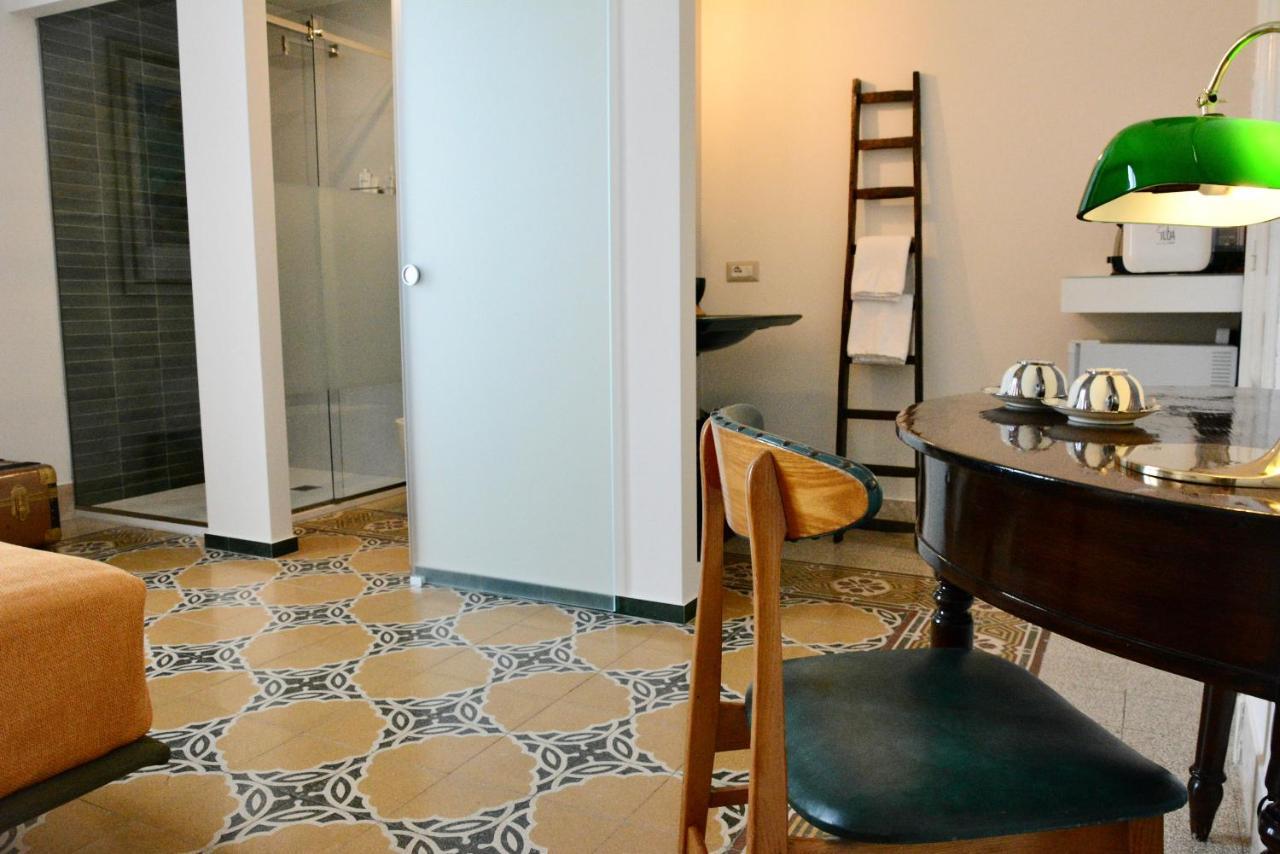 Domus Aleria Deluxe Rooms 夏卡 外观 照片
