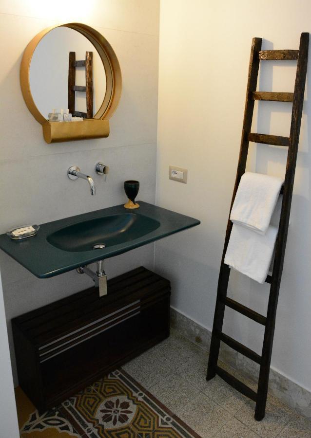 Domus Aleria Deluxe Rooms 夏卡 外观 照片