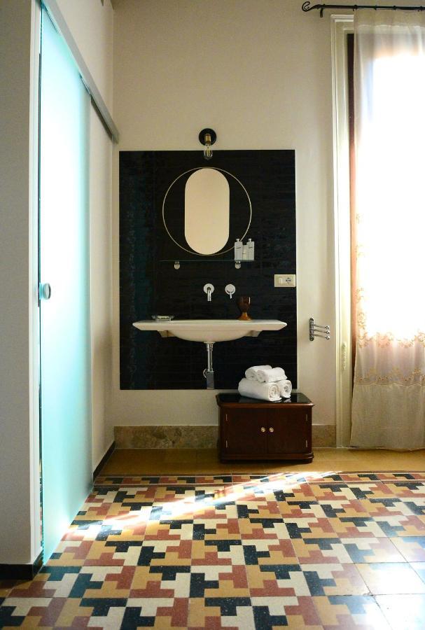 Domus Aleria Deluxe Rooms 夏卡 外观 照片