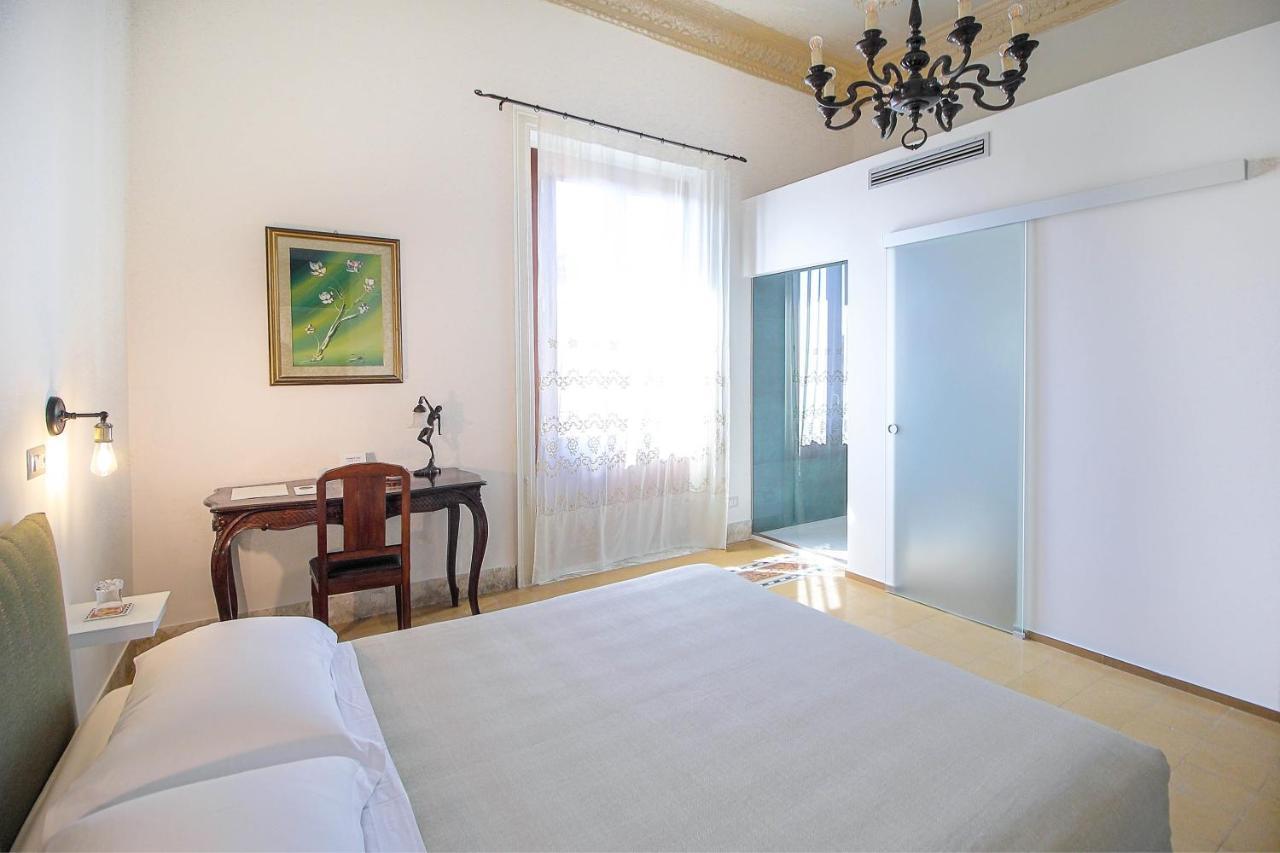 Domus Aleria Deluxe Rooms 夏卡 外观 照片