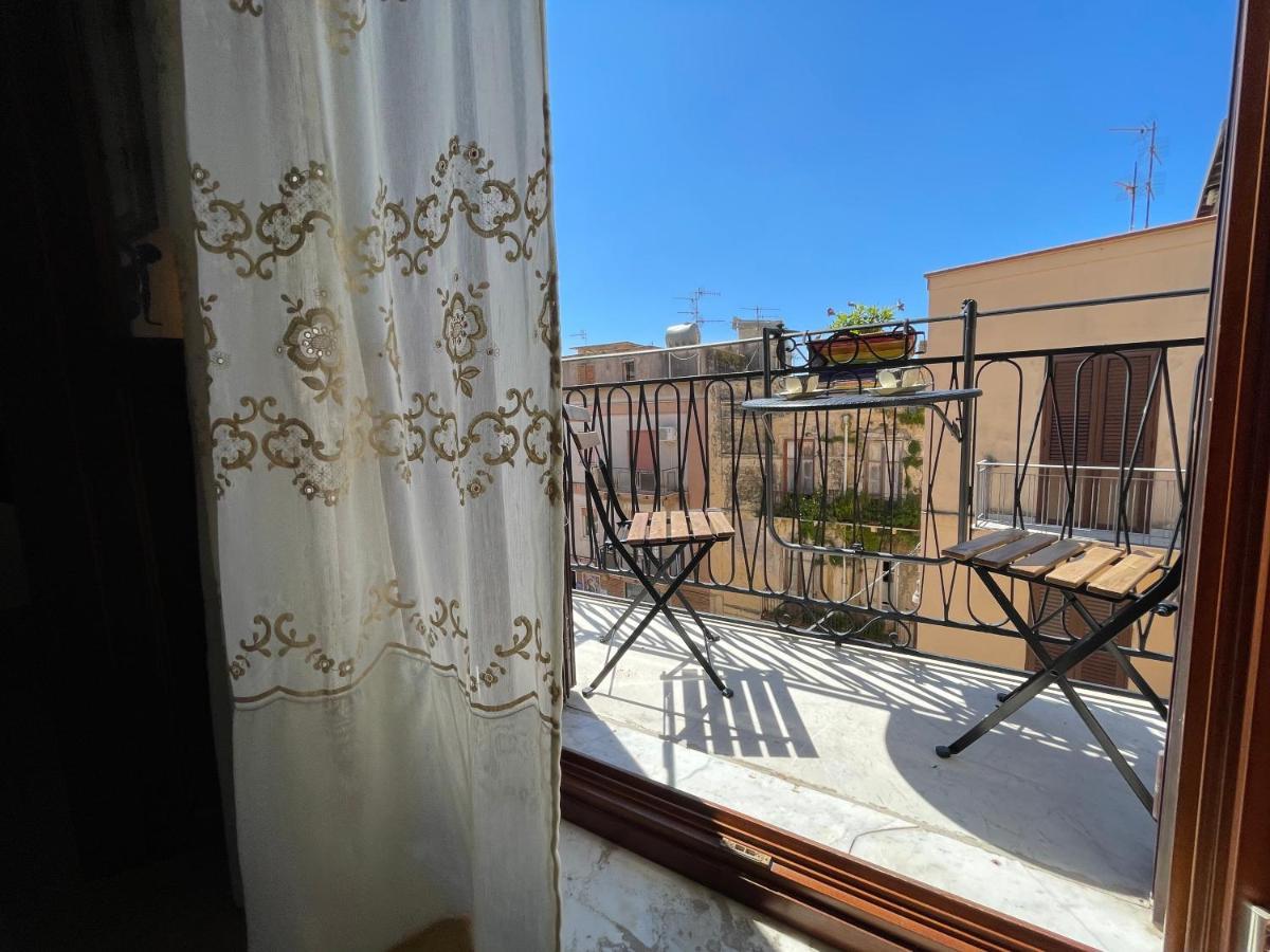 Domus Aleria Deluxe Rooms 夏卡 外观 照片